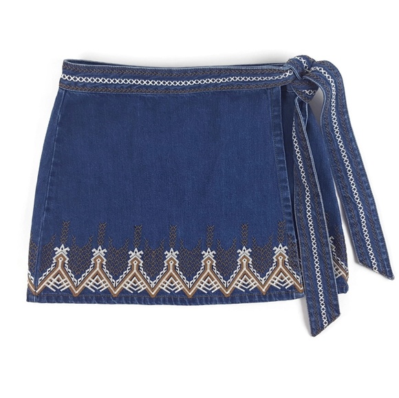 Free People Dresses & Skirts - Free People Dream Away Embroidered Denim Skirt